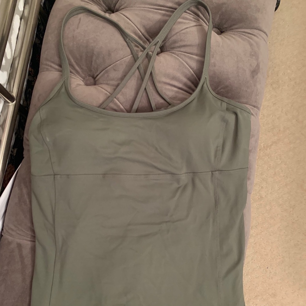 Alo Yoga Top SOLD